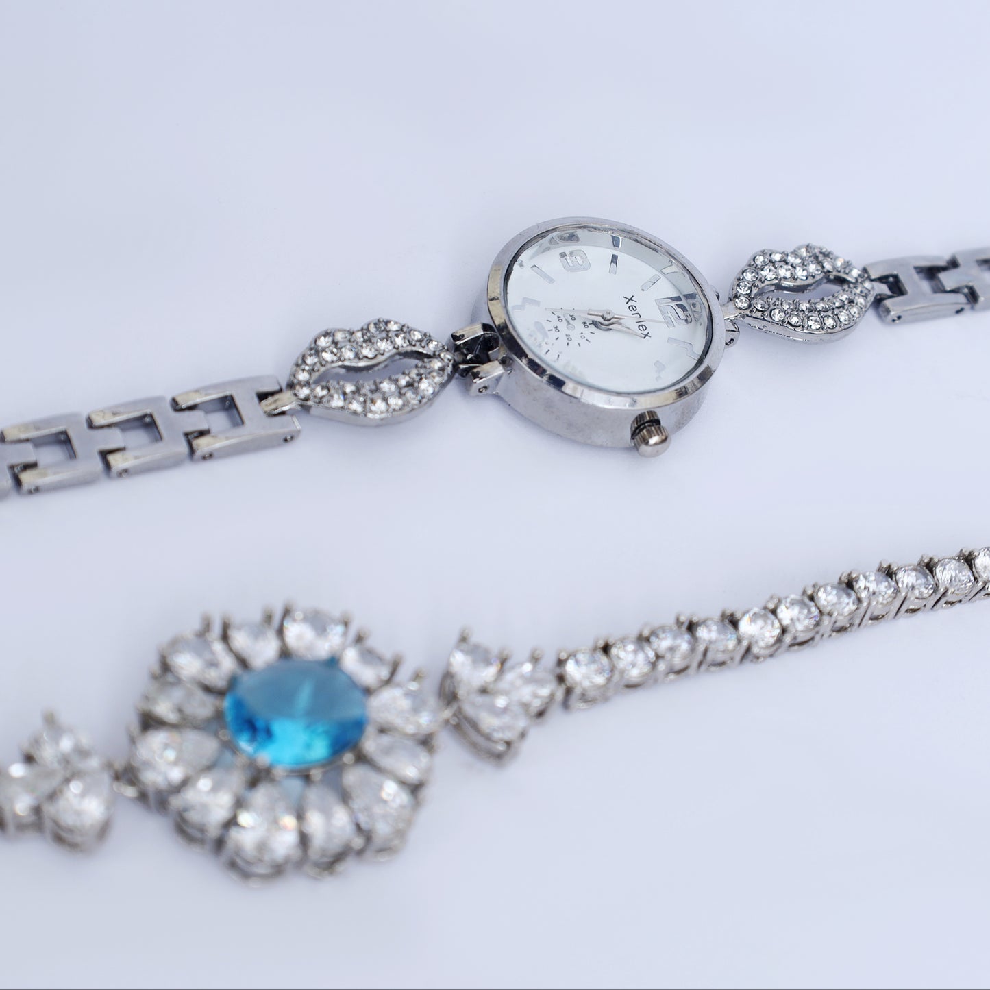 Flower Shape Adjustable Zircon Bracelet in Aqua Color