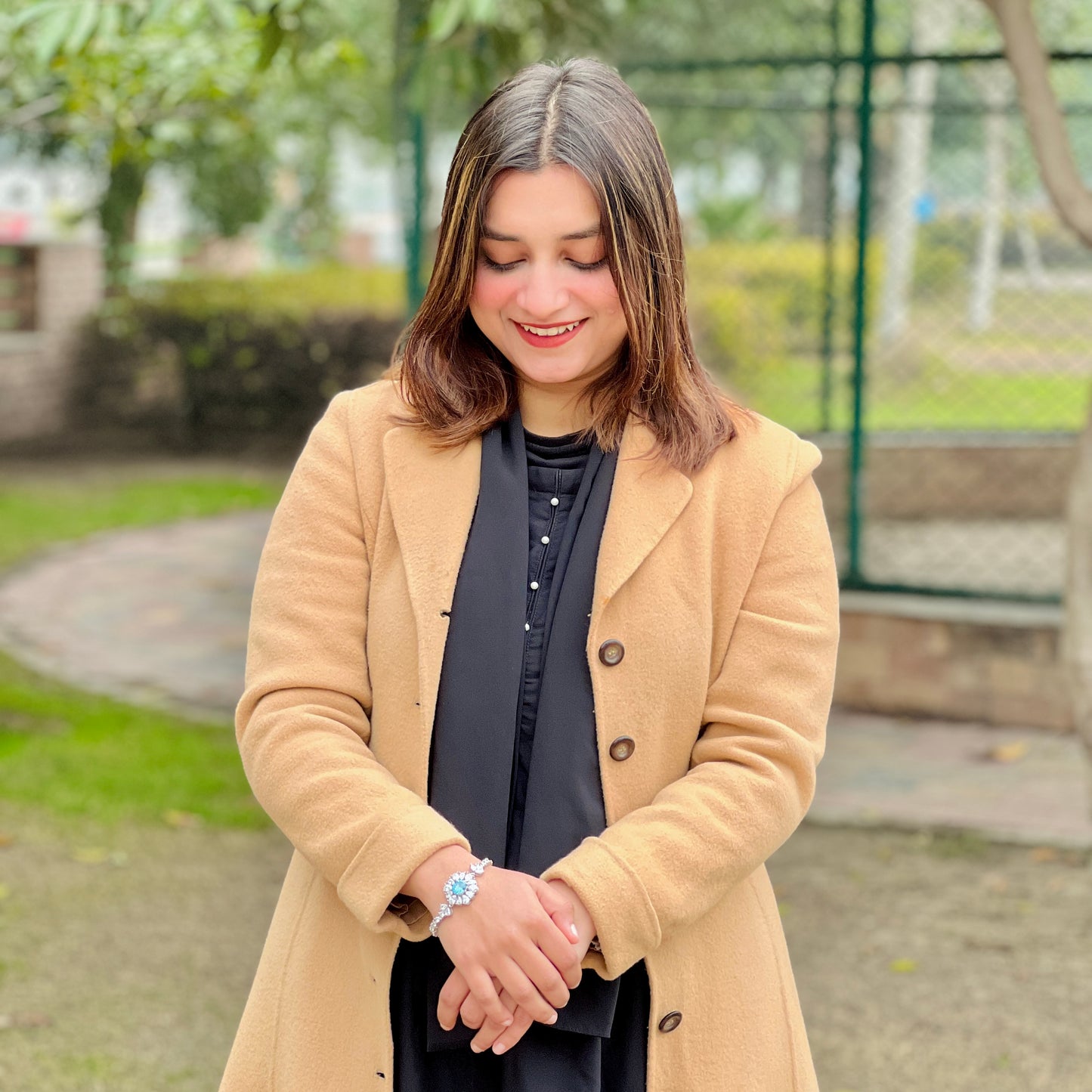 Flower Shape Adjustable Zircon Bracelet in Aqua Color