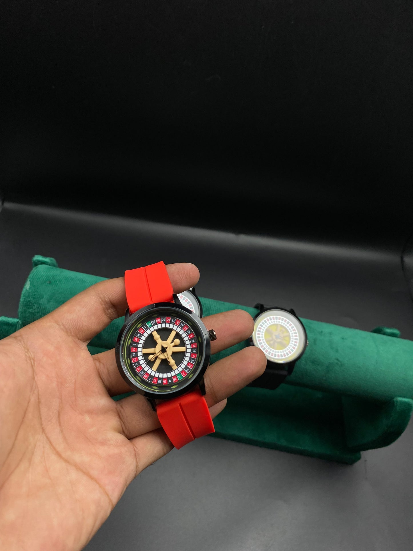 Minimalist Timepiece Rotating Bezel Edition