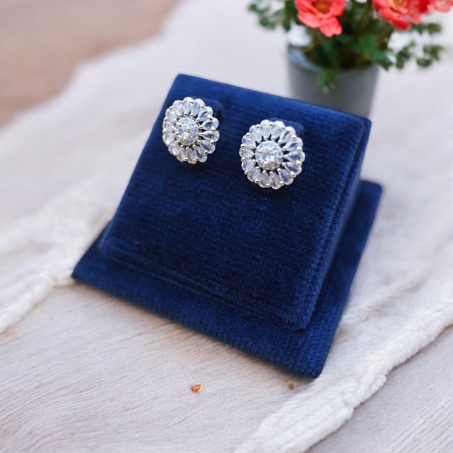 Silver Color Flower Shape Tops With Cubic Zirconia Transparent Stone