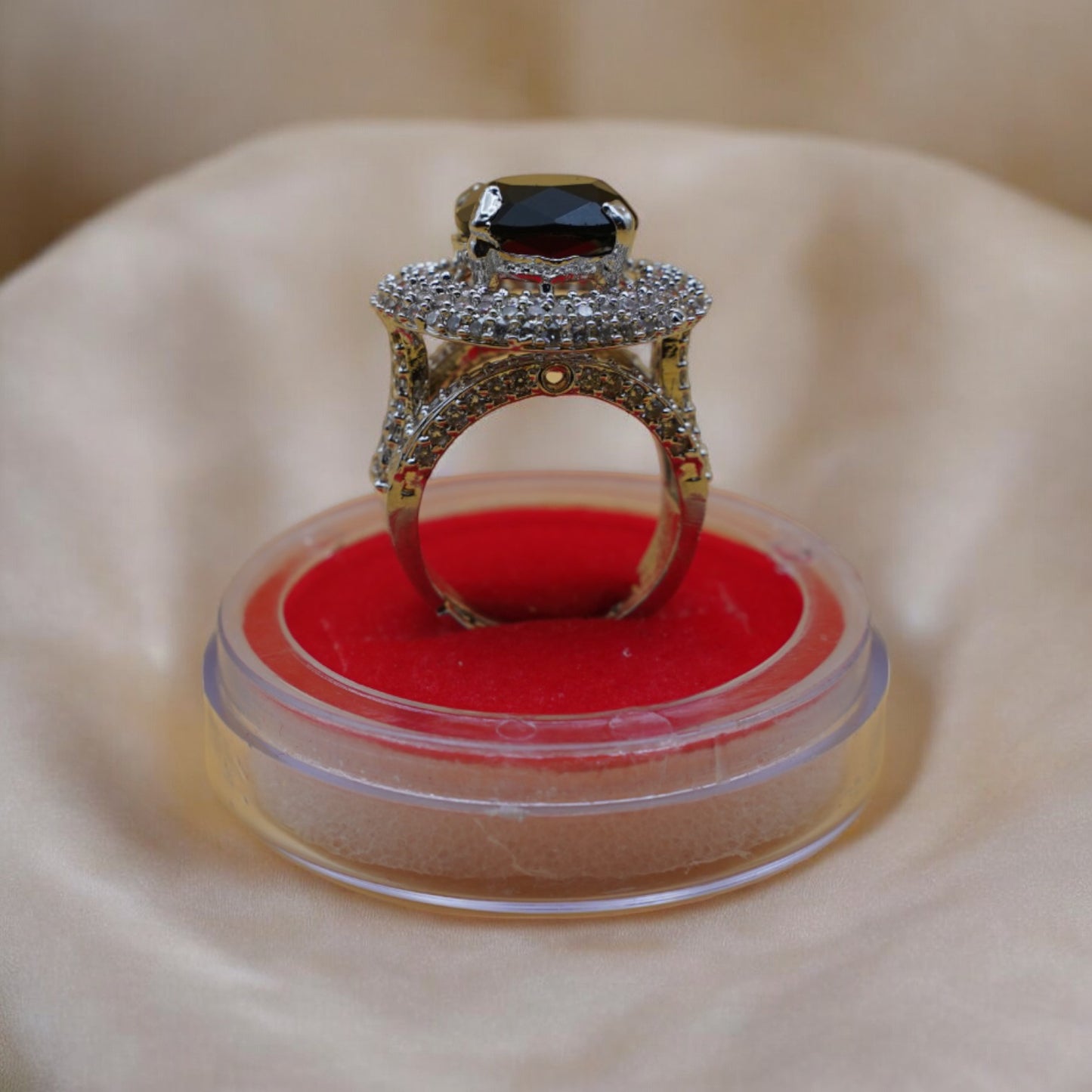 Round Plate Black Stone American Diamond Ring