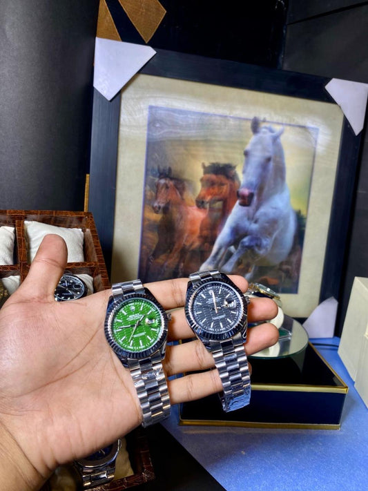 Classic Smooth Dial Edition Refined Minimalist Timepiece