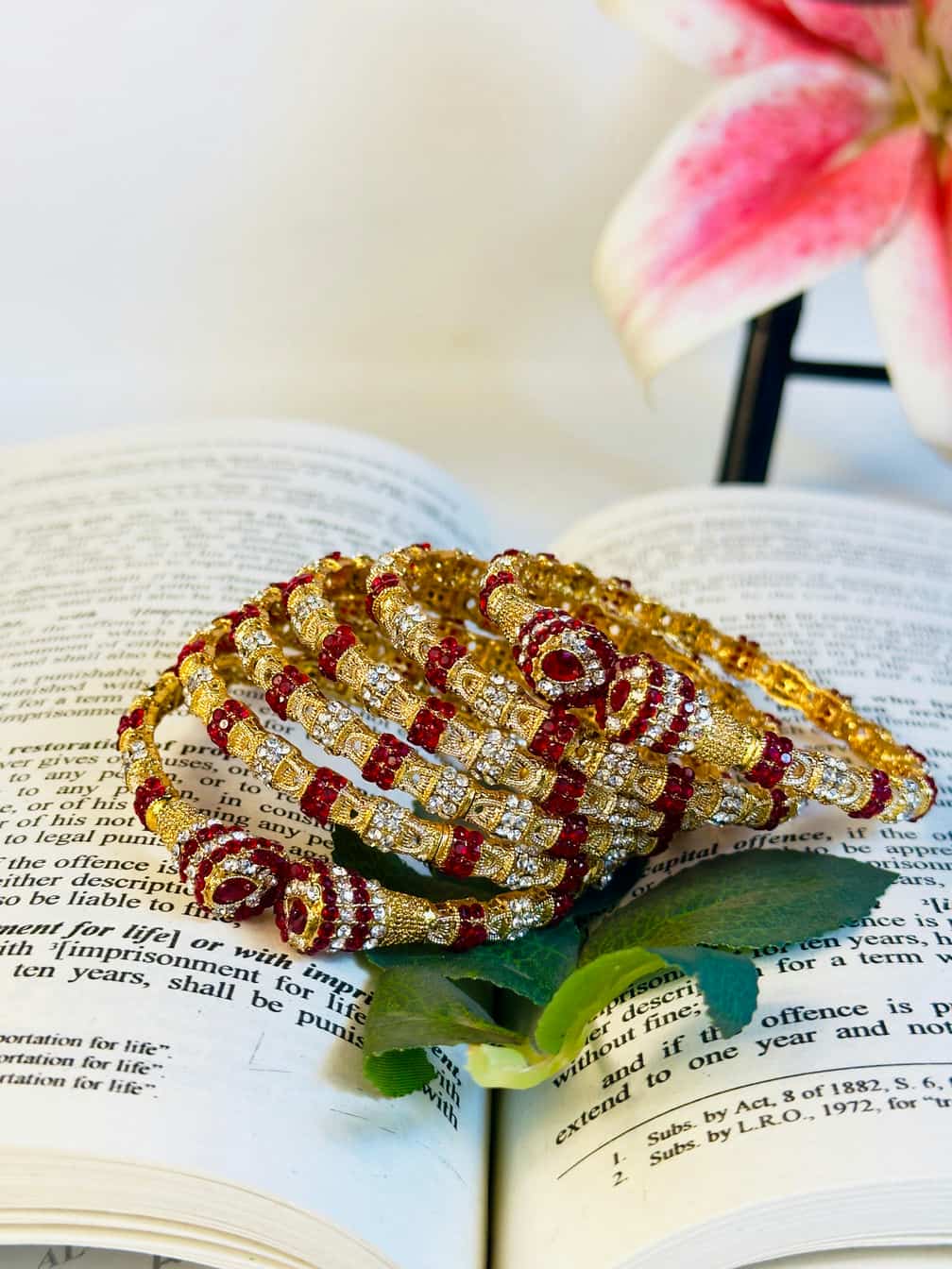 6 Pieces Gold Plated Pearls Bangles Set